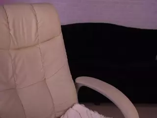 DaenerysDaen's Live Sex Cam Show