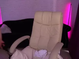 DaenerysDaen's Live Sex Cam Show