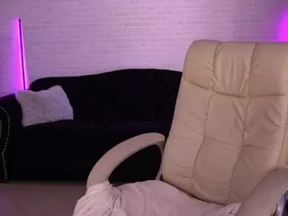 DaenerysDaen's Live Sex Cam Show