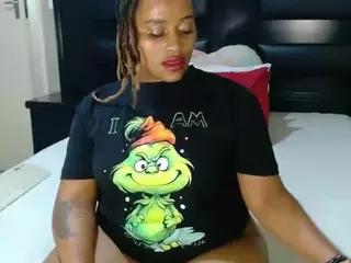 QueenNicky1's Live Sex Cam Show