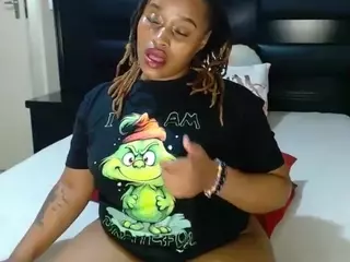 QueenNicky1's Live Sex Cam Show