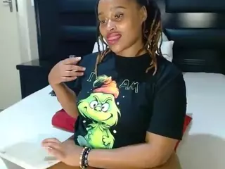 QueenNicky1's Live Sex Cam Show