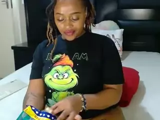 QueenNicky1's Live Sex Cam Show