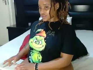 QueenNicky1's Live Sex Cam Show