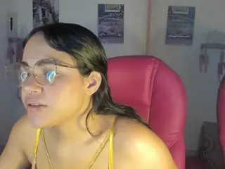 ANTONELLAKLING's Live Sex Cam Show