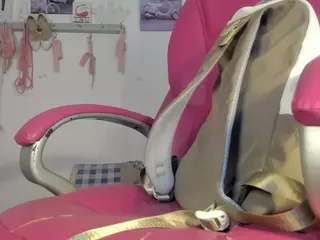ANTONELLAKLING's Live Sex Cam Show