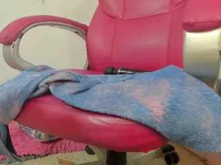 ANTONELLAKLING's Live Sex Cam Show