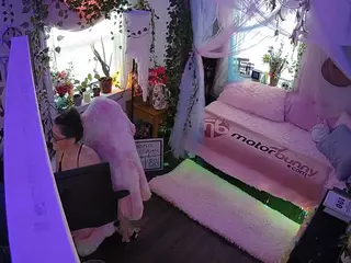 voyeurcam veccasalt 01's Live Sex Cam Show
