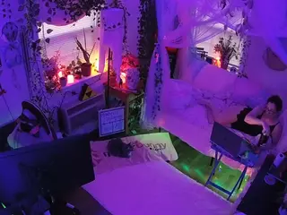 voyeurcam veccasalt 01's Live Sex Cam Show