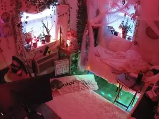 voyeurcam veccasalt 01's Live Sex Cam Show
