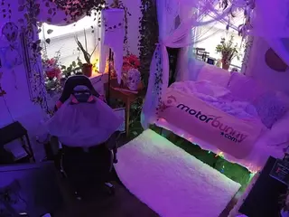 voyeurcam veccasalt 01's Live Sex Cam Show
