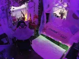 voyeurcam veccasalt 01's Live Sex Cam Show