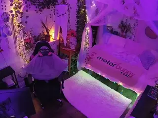 voyeurcam veccasalt 01's Live Sex Cam Show
