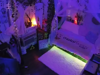 voyeurcam veccasalt 01's Live Sex Cam Show