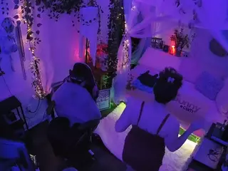 voyeurcam veccasalt 01's Live Sex Cam Show