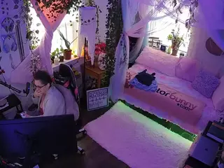 voyeurcam veccasalt 01's Live Sex Cam Show