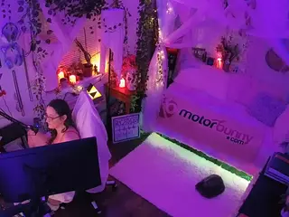 voyeurcam veccasalt 01's Live Sex Cam Show