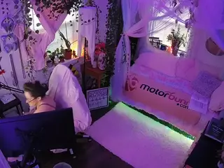voyeurcam veccasalt 01's Live Sex Cam Show