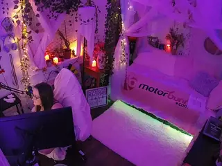 voyeurcam veccasalt 01's Live Sex Cam Show
