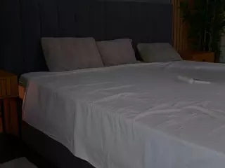 Celestara's Live Sex Cam Show