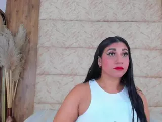 AntonellaRusso's Live Sex Cam Show