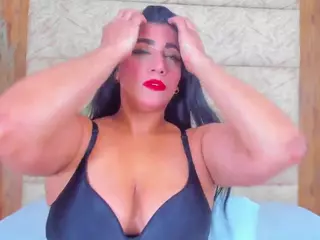 AntonellaRusso's Live Sex Cam Show