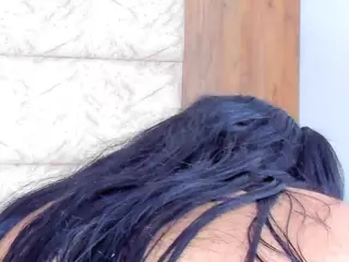 AntonellaRusso's Live Sex Cam Show