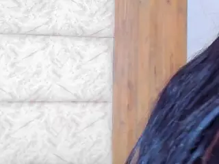 AntonellaRusso's Live Sex Cam Show