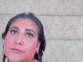 AntonellaRusso's Live Sex Cam Show