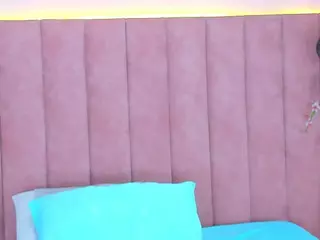 AntonellaRusso's Live Sex Cam Show