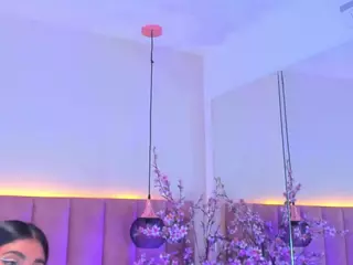 AntonellaRusso's Live Sex Cam Show