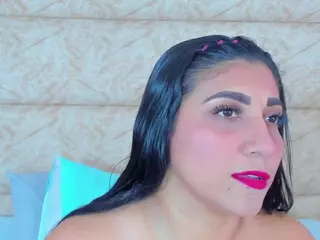 AntonellaRusso's Live Sex Cam Show