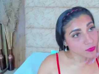 AntonellaRusso's Live Sex Cam Show