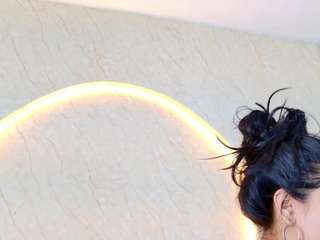 Live cam show with Antonella