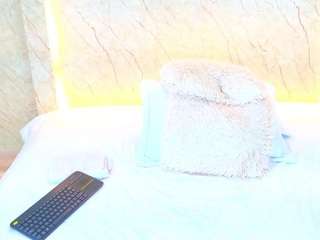 Live cam show with Antonella