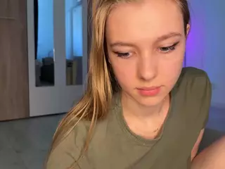 jucielussie's Live Sex Cam Show