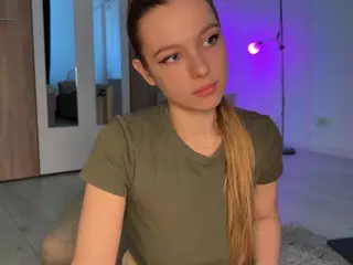 jucielussie's Live Sex Cam Show