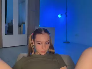 jucielussie's Live Sex Cam Show