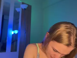 jucielussie's Live Sex Cam Show
