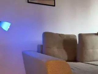 jucielussie's Live Sex Cam Show