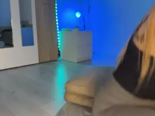 jucielussie's Live Sex Cam Show