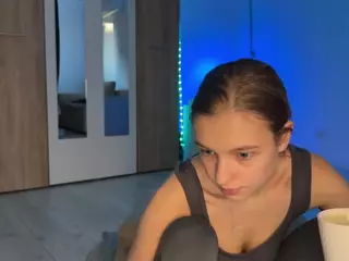 jucielussie's Live Sex Cam Show