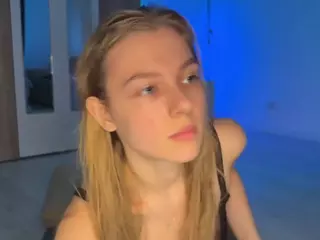 jucielussie's Live Sex Cam Show