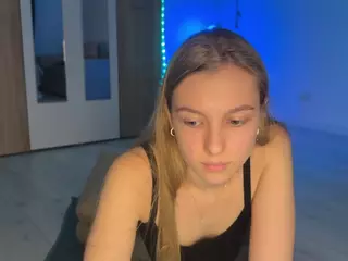 jucielussie's Live Sex Cam Show
