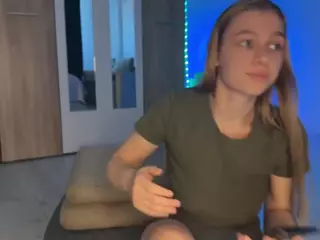 jucielussie's Live Sex Cam Show