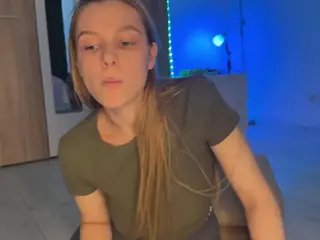 jucielussie's Live Sex Cam Show