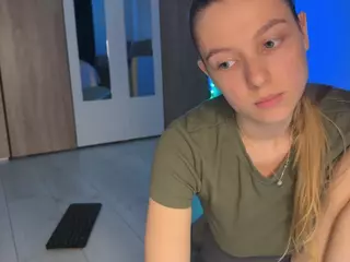 jucielussie's Live Sex Cam Show