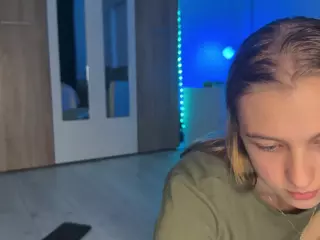 jucielussie's Live Sex Cam Show