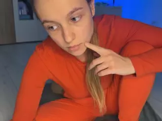 jucielussie's Live Sex Cam Show