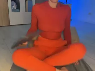 jucielussie's Live Sex Cam Show